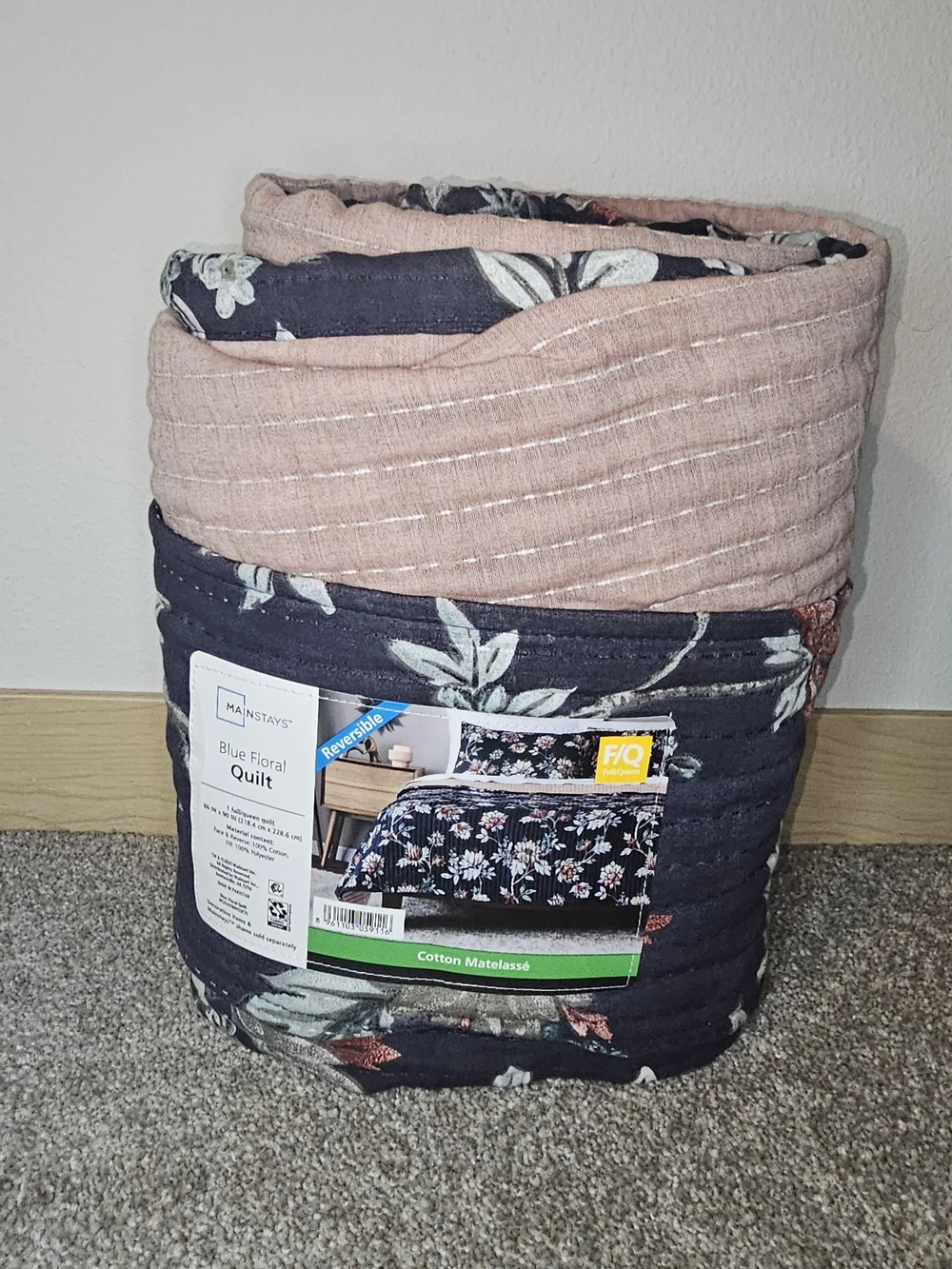 Mainstays Reversible Navy Floral and Blush Quilt